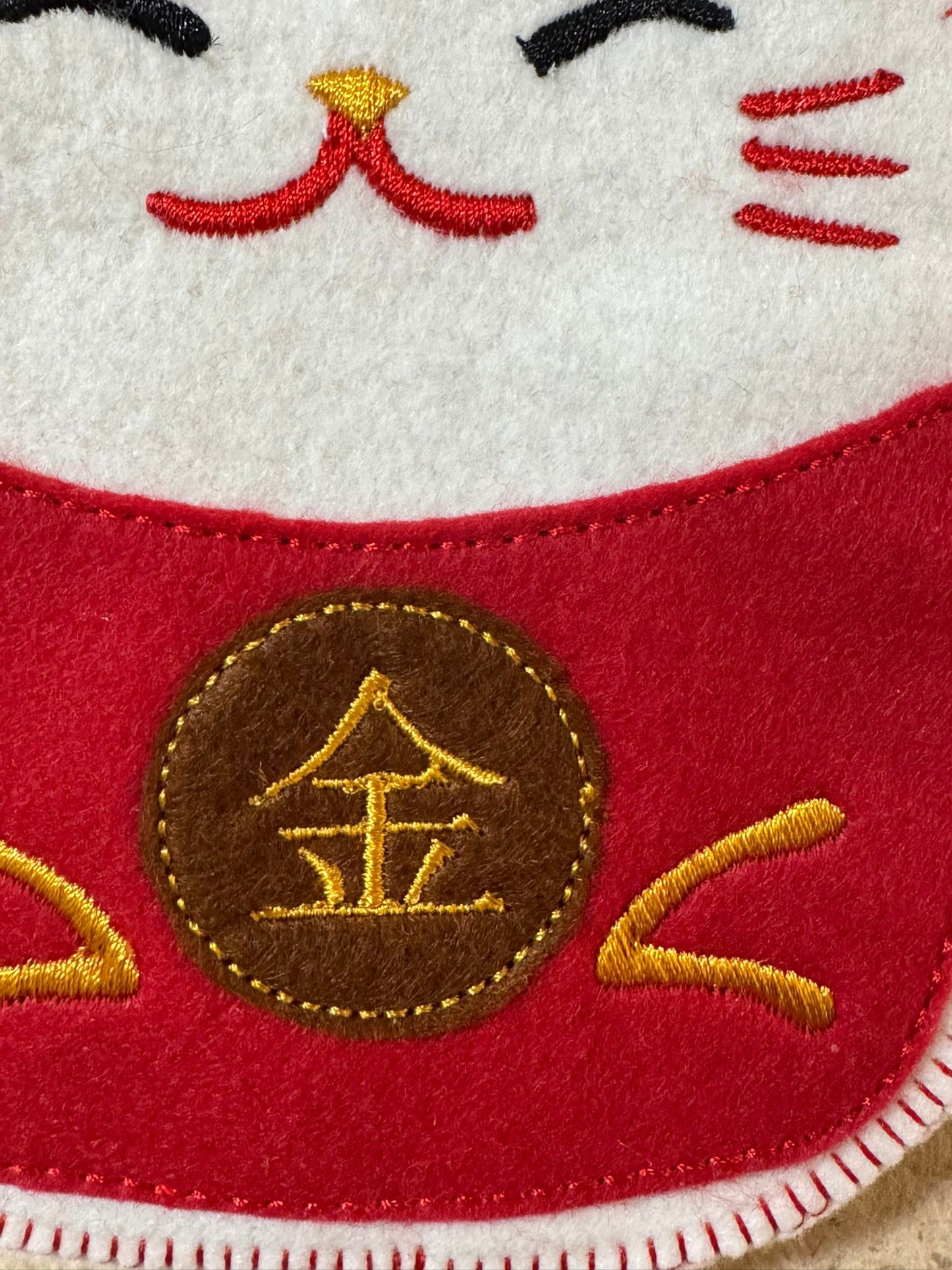 招き猫ガーランド｜フェルト刺繍 5個セット｜Maneki Neko Garland Embroidered Felt